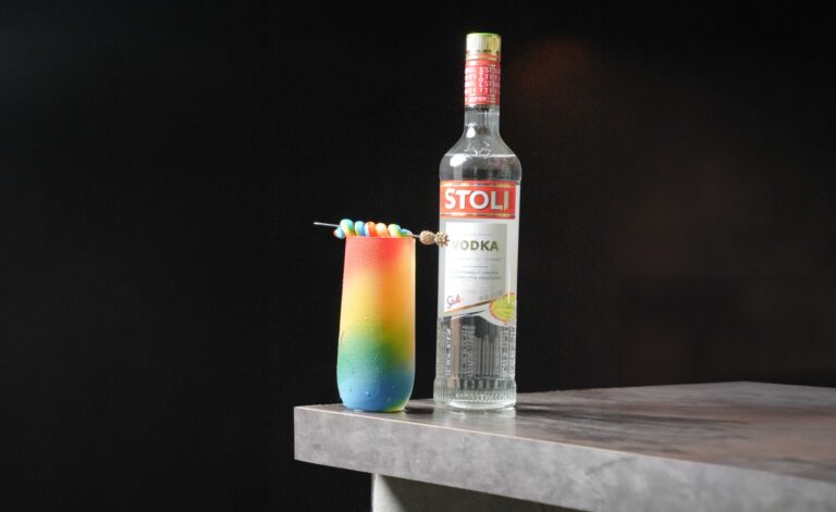 freedom stoli copertina