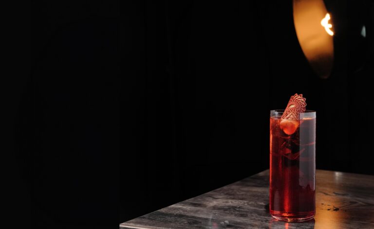 il santo cocktail copertina paragon